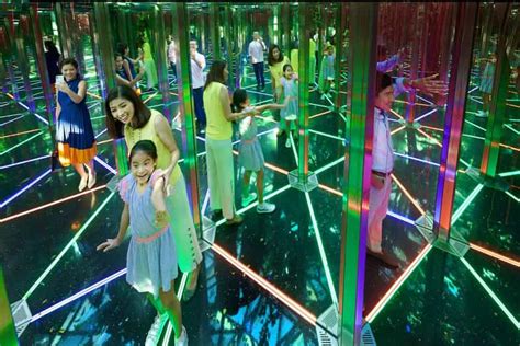 Jewel Changi Airport: Mirror Maze and Canopy Park Ticket | GetYourGuide