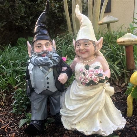 Nowaday Gnomes Bride and Groom Wedding Statue | Garden statues, Wedding ...