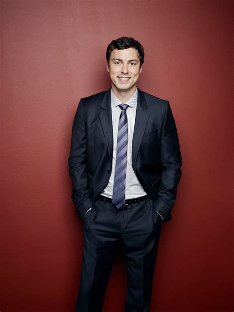 John Francis Daley as Dr. Lance Sweets in BONES on FOX. | Bones tv show, Bones tv series, Lance ...