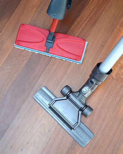 Laminate Floor Cleaning - Tips for Long-lasting Beauty | Maintenance & Care