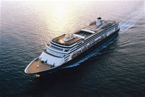 Volendam Cabins, Staterooms & Suite Pictures- Holland America Line Volendam Cruises: Travel Weekly