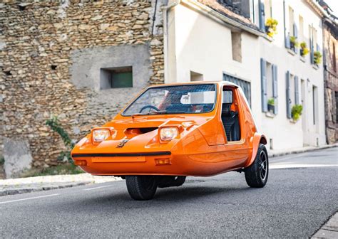 The Super Bond Bug – A 150 bhp Superbike-Powered Three-Wheeler