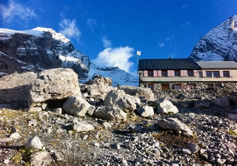 Oeschinen Lake - UNESCO World Cultural Heritage region | Swiss Wanderlust