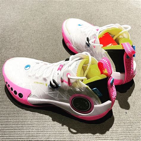 Li-Ning Way of Wade 9 Shadow Sakura Low Basketball Shoes White/Pink – LiNing Way of Wade Sneakers