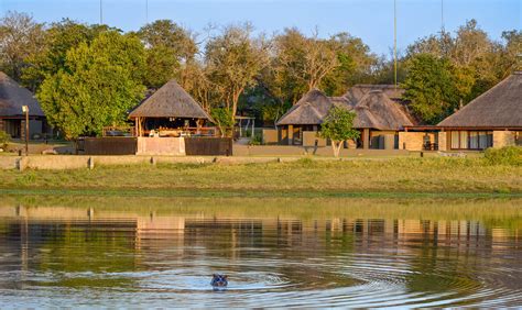 Waterhole (06) - Arathusa Safari Lodge