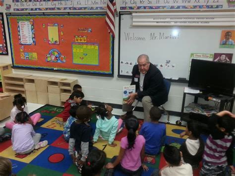 Chuck Martin Visits Manning Oaks Elementary Students | Alpharetta, GA Patch