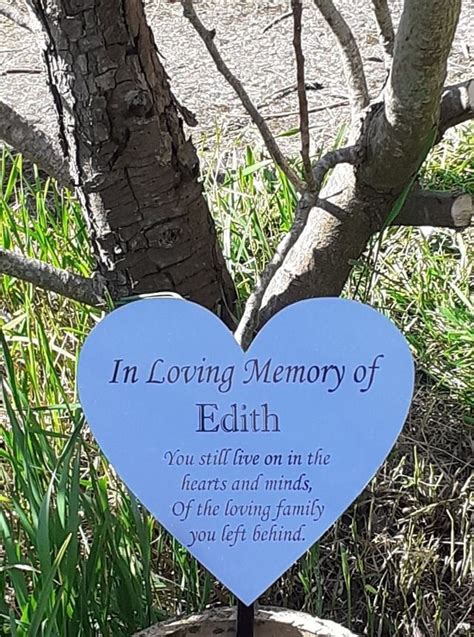 Large Garden Memorial Tree Dedication Plaque Tree Memorial Marker Grave | Memorial garden ...