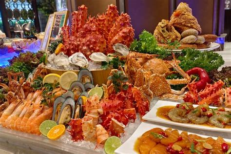 Seafood Buffet in Bangkok at The Berkeley Dining Room