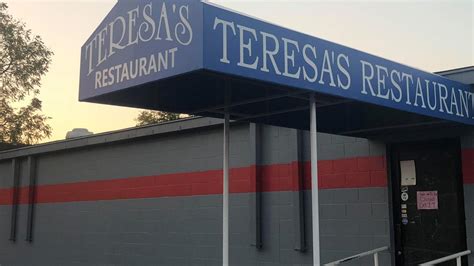 Teresa's Restaurant continues Thanksgiving tradition of giving back - WNKY News 40 Television