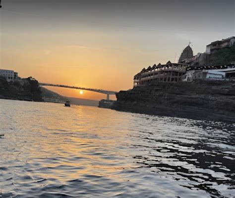 Omkareshwar temple, History, Architecture, Timing - Home