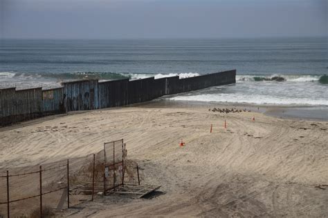 PHOTOS: Border Wall in San Diego | BorderReport