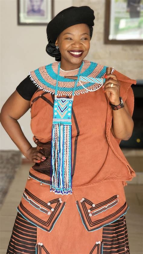 Pin by ntobsie Laetitia on Xhosa umbhaco designs | African traditional ...