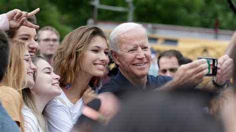 Joe Biden Young / Young Voters Celebrate Biden S Projected Election Win Voice Of America English ...