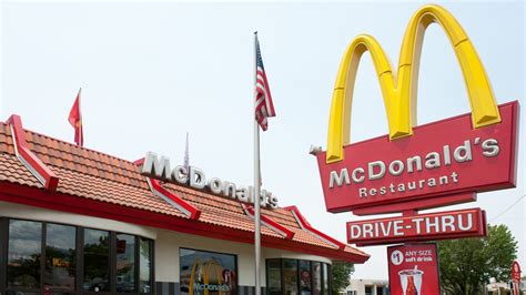 McDonald's customers in Indiana 'pay it forward' at drive-thru 167 ...