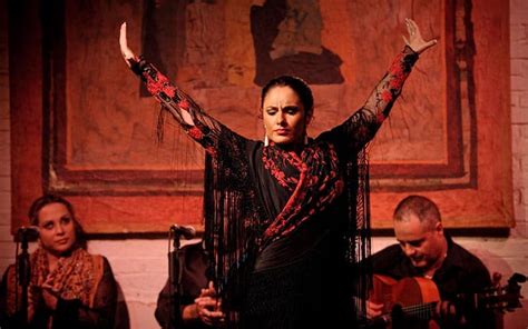 The 7 BEST Barcelona Flamenco Shows in 2024