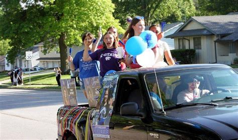 GRADUATION PARADE - The Leavenworth Times