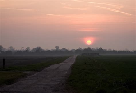 Footleg's Photography Diary: Fenland Dawn