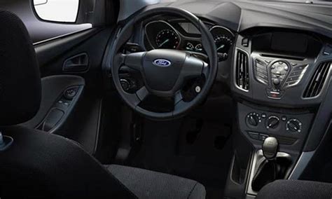 2014 Ford Focus SE Hatchback ~ Little Notes Review ~ Autos