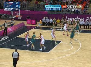 Here’s Australian Liz Cambage Becoming The First Woman To Dunk In The ...