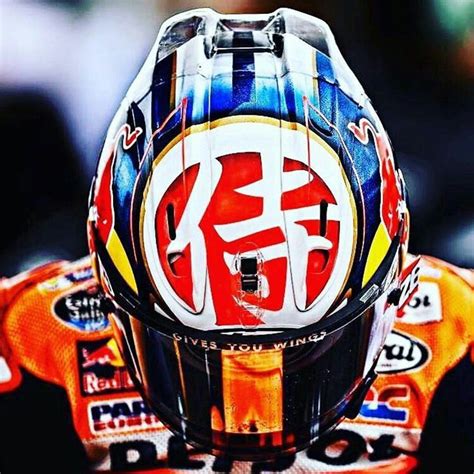 Dani Pedrosa | Motorcycle helmet design, Racing bikes, Arai helmets