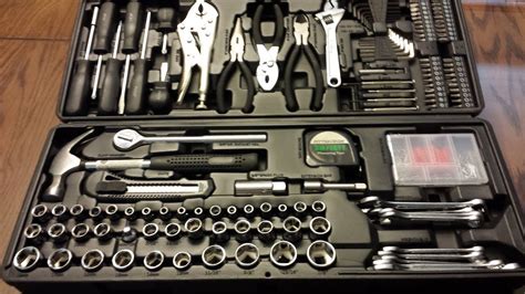 Harbor Freight 130 Piece Tool Set & Case - YouTube