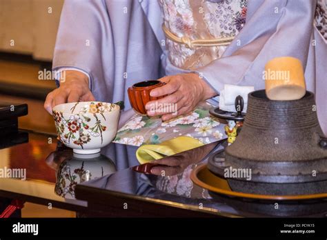 Traditional Japanese tea ceremony Stock Photo - Alamy