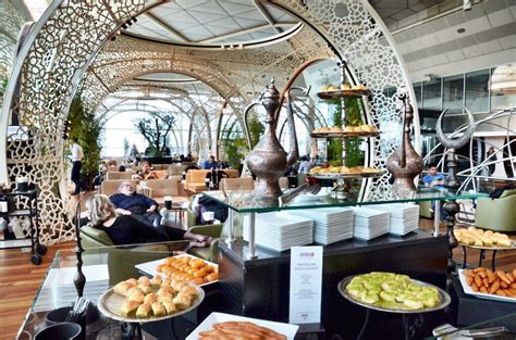 Turkish Airlines Lounge Experience: 14 Photos That Prove It’s Out of ...