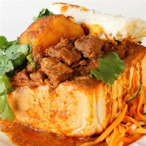 BUNNY CHOW RECIPE - culturedcuisine | African cooking, Bunny chow, South african curry recipe