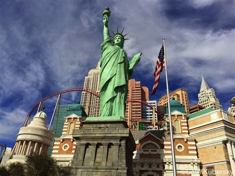 New York-New York Hotel Las Vegas - The Unofficial Guides