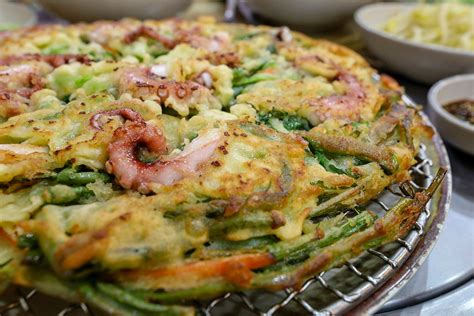 Receta fácil de Haemul Pajeon: la torta de mariscos y verduras coreana