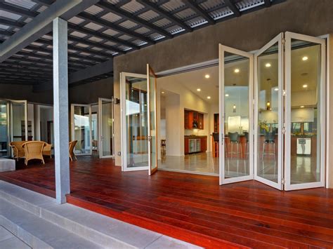 15 Gorgeous Glass Wall Systems, Folding Glass Doors and Sliding Glass ...