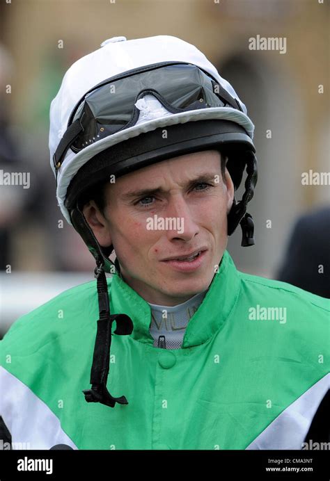 Jockey ryan moore hi-res stock photography and images - Alamy