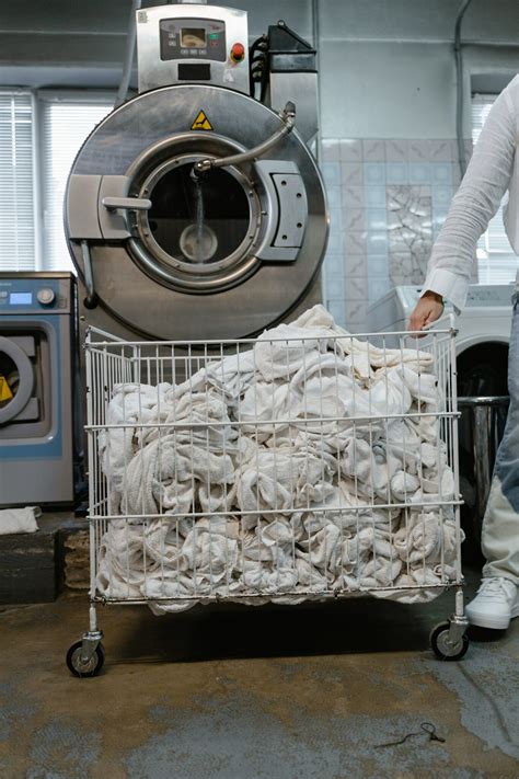 Maintenance Tips for Commercial Laundry Equipment | Haddon.ca