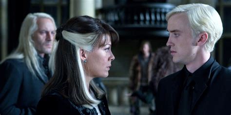 The Harry Potter Movies Left Out a Key Narcissa Malfoy Scene