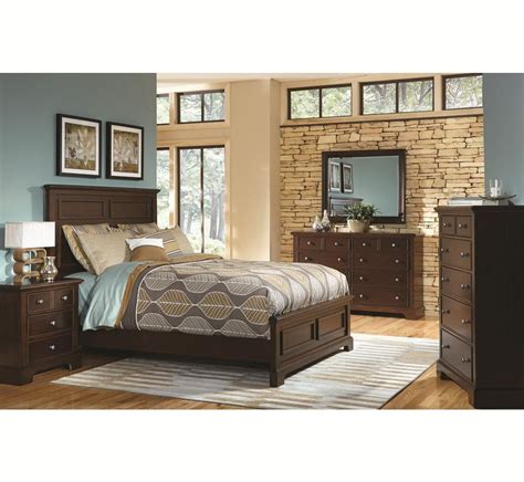 Buchanan 5 Pc Queen Panel Bedroom | Badcock &more | Furniture, Home ...