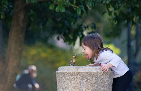 Free stock photo of drinking water, fountain, girl