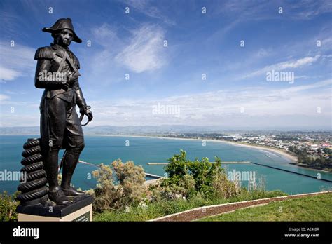 James cook new zealand hi-res stock photography and images - Alamy