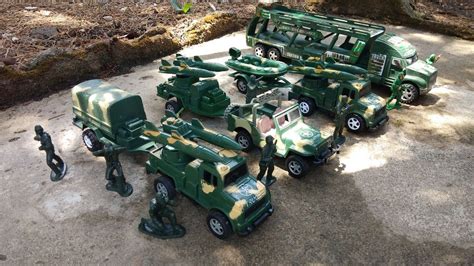 Military vehicles Army cars Toy soldiers Army men Toys for children ...