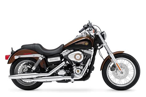 HARLEY-DAVIDSON Super Glide Custom 110th Anniversary (2012-2013) Specs, Performance & Photos ...