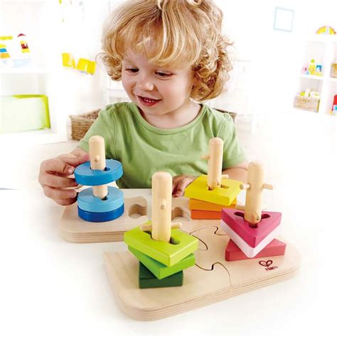 10 Educational Toys for 2-Year-Olds Learning in Their Natural Environment