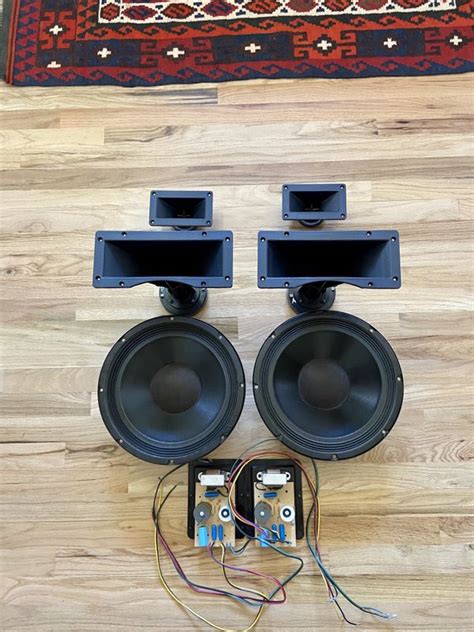 Vintage Klipsch Heresy II speakers and crossovers in excellent working condition for Sale in ...