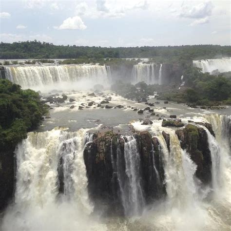 Plan your visit to Iguazu Falls - the best experience in your life.