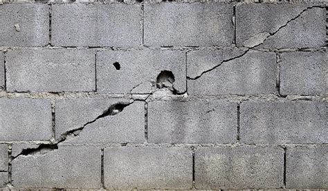 How to Repair Cinder Block Wall: A StepbyStep Guide for Longlasting ...