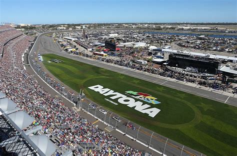 Daytona 500 International Speedway - PELLEGRINI TRAVEL