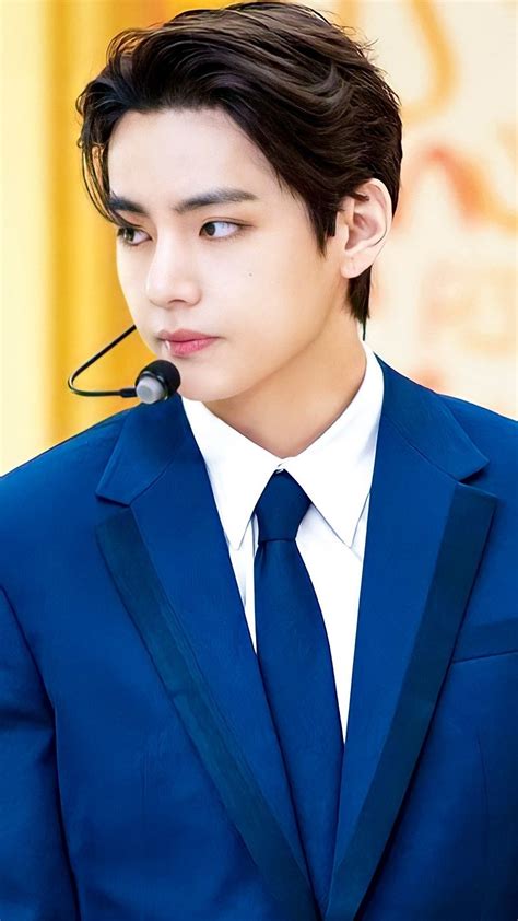 V Bts Wallpaper, Kim Taehyung Wallpaper, V Taehyung, Bts Jungkook ...