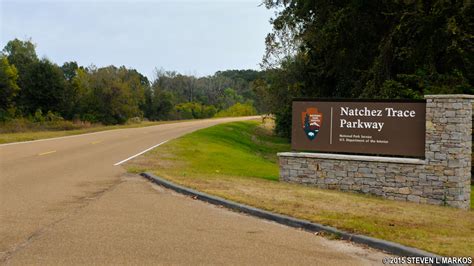 Natchez Trace Parkway | HISTORY OF THE NATCHEZ TRACE PARKWAY | Bringing you America, one park at ...