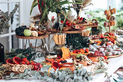 5 grazing table ideas to help style your spread | Gathar