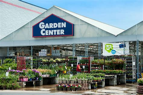 Commercial garden center of Lowes... Pictures | Getty Images