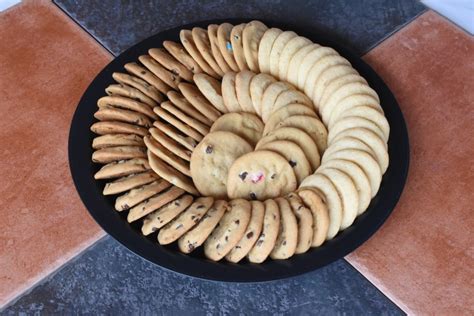 Mini Cookie Tray | Bakery Trays, Party Trays | Oregon Dairy