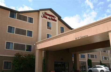 Hampton Inn & Suites Burlington, WA (Burlington, WA) - Resort Reviews - ResortsandLodges.com